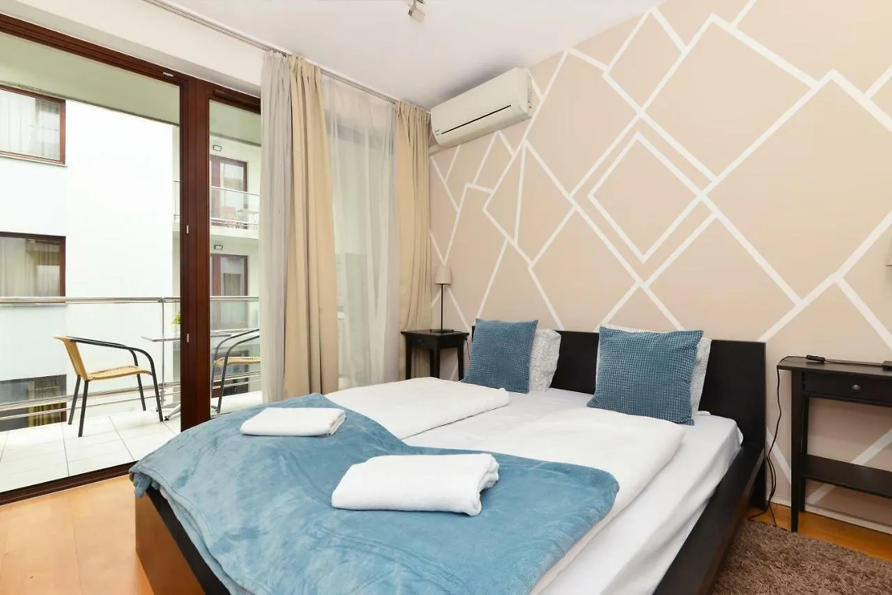 Quality Point Apartments 0-24 Reception Budapeste